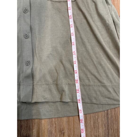 Jane + Delancey Button Down Shirt Green Button Sleeves Size M - Picture 7 of 8